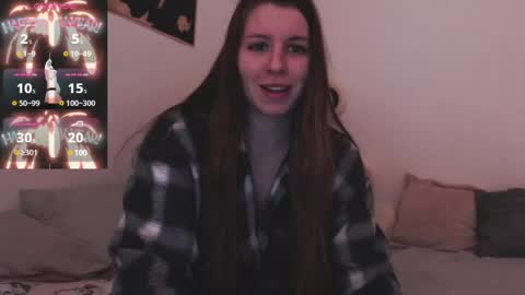 Snapshot of juicy_mystery chatting on 4, 2, 2025 laura online show from 4, 2, 2025