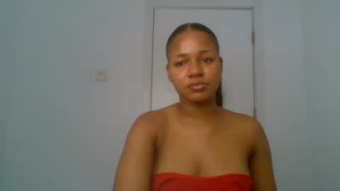 Snapshot of juicy_pussy1122 chatting on 20, 11, 2025 Emily online show from 20, 11, 2025