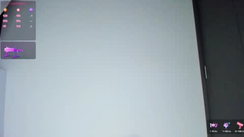 Snapshot of juicy_sky chatting on 1, 12, 2025 Your Paradise online show from 1, 12, 2025