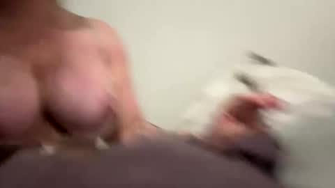 Snapshot of juicyfruitsxx chatting on 1, 10, 2025 Tacye Ann online show from 1, 10, 2025