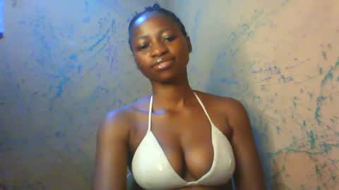 juicypiexx online show from 8, 9, 2025