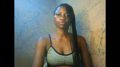 Snapshot of juicypiexx chatting on 13, 10, 2025 juicypiexx online show from 13, 10, 2025