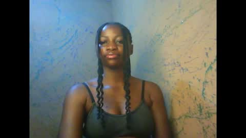 Snapshot of juicypiexx chatting on 12, 11, 2025 juicypiexx online show from 12, 11, 2025