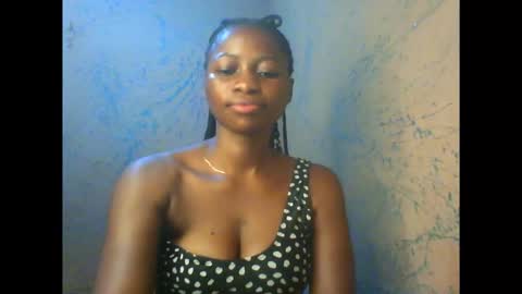 Snapshot of juicypiexx chatting on 16, 11, 2025 juicypiexx online show from 16, 11, 2025