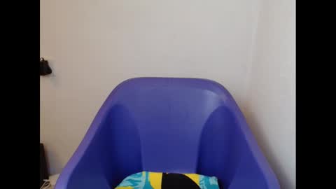juicyxpink online show from 24, 1, 2025