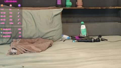 Julesss online show from 30, 1, 2025