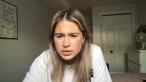 julessummers online show from 16, 12, 2025