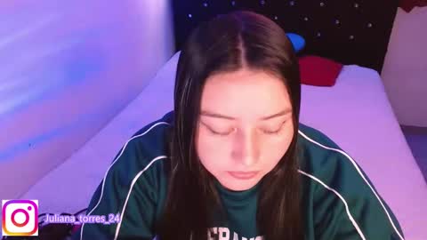  Juliana Torres  online show from 14, 1, 2025