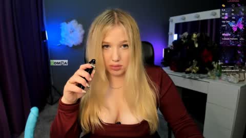Snapshot of juli_kisss chatting on 24, 12, 2024 juli kisss online show from 24, 12, 2024
