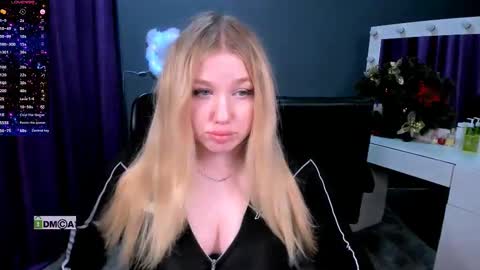 Snapshot of juli_kisss chatting on 13, 2, 2025 juli kisss online show from 13, 2, 2025