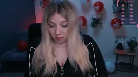 Snapshot of juli_kisss chatting on 24, 2, 2025 juli kisss online show from 24, 2, 2025