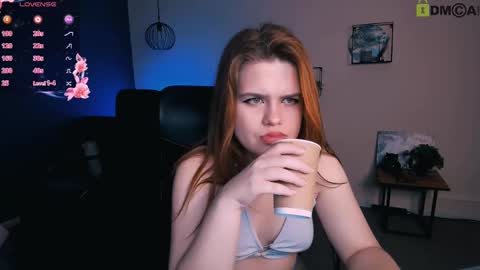 Snapshot of juli_kisss chatting on 6, 3, 2025 juli kisss online show from 6, 3, 2025