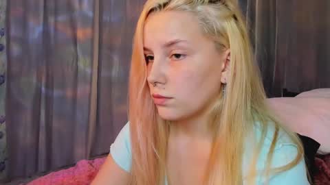 julia__bunny online show from 14, 12, 2024
