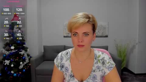 Snapshot of julia_wilsons chatting on 18, 12, 2024 Julia online show from 18, 12, 2024