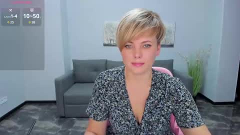 Snapshot of julia_wilsons chatting on 5, 2, 2025 Julia online show from 5, 2, 2025