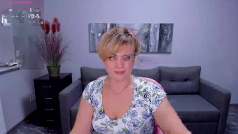 Snapshot of julia_wilsons chatting on 28, 2, 2025 Julia online show from 28, 2, 2025