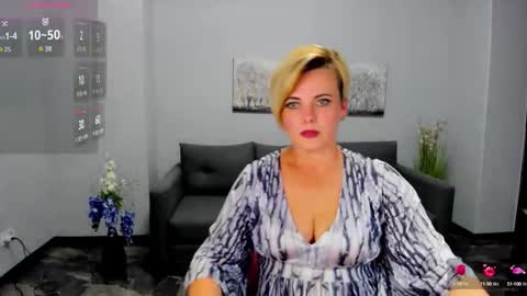 Snapshot of julia_wilsons chatting on 21, 9, 2025 Julia online show from 21, 9, 2025
