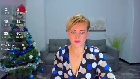 Snapshot of julia_wilsons chatting on 18, 12, 2025 Julia online show from 18, 12, 2025