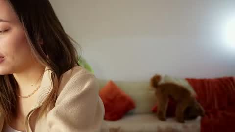 Molly online show from 6, 4, 2026