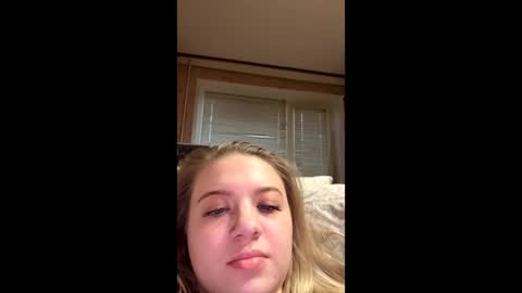Snapshot of juliacrazy_ chatting on 6, 2, 2025 juliacrazy_ online show from 6, 2, 2025