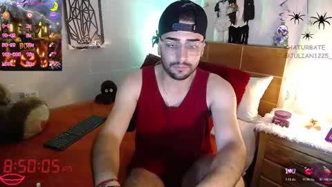 Julian online show from 23, 10, 2025