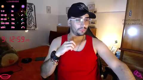 Julian online show from 6, 11, 2025