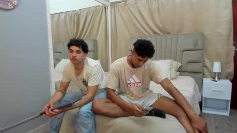 Snapshot of julian_billy chatting on 22, 2, 2025 julian billy online show from 22, 2, 2025