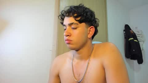 Snapshot of julian_billy chatting on 15, 11, 2025 julian billy online show from 15, 11, 2025