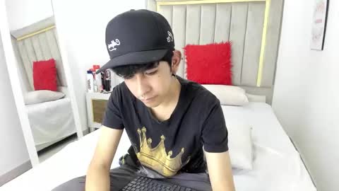 Julian online show from 9, 1, 2026