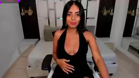 Juli  online show from 30, 9, 2025