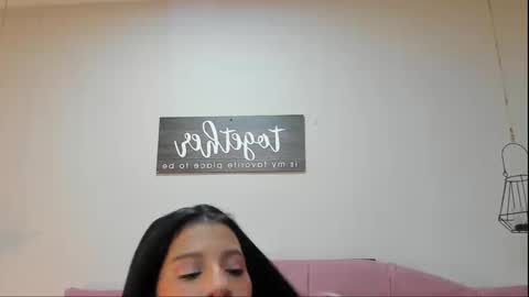 Juliana online show from 8, 9, 2025