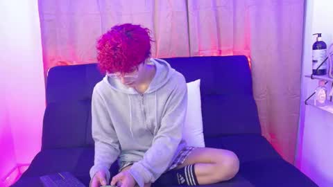 julian online show from 12, 9, 2025