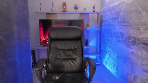 Julias online show from 18, 12, 2024