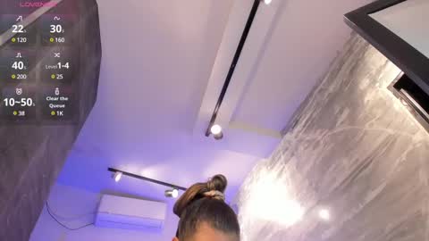 Julias online show from 27, 2, 2025