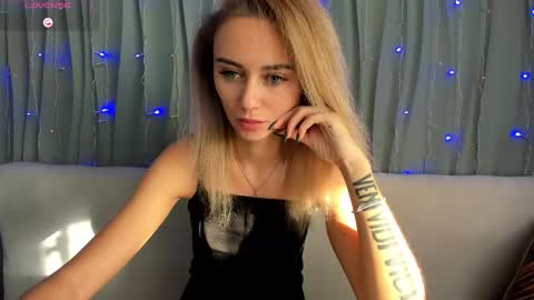 Snapshot of juliastar41 chatting on 30, 10, 2025 Yulya online show from 30, 10, 2025
