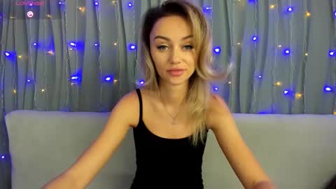 Snapshot of juliastar41 chatting on 5, 11, 2025 Yulya online show from 5, 11, 2025