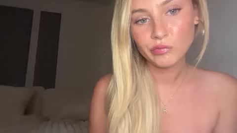 Julia Jackson online show from 5, 11, 2025