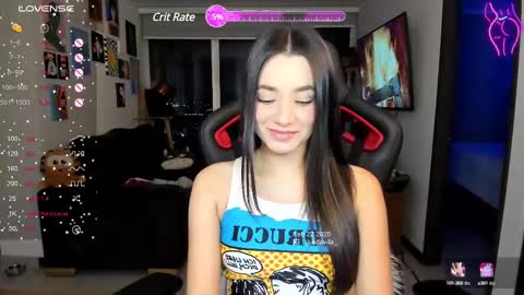 Snapshot of julidavila chatting on 23, 2, 2025 Jeimy Help me to reach 100 thumbs up online show from 23, 2, 2025