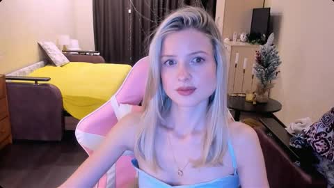 Julie online show from 15, 11, 2025