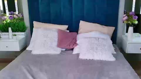 juliehill online show from 11, 3, 2026