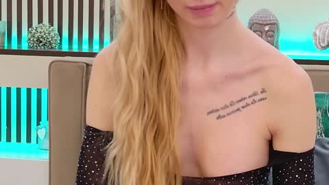 Julia online show from 18, 1, 2025
