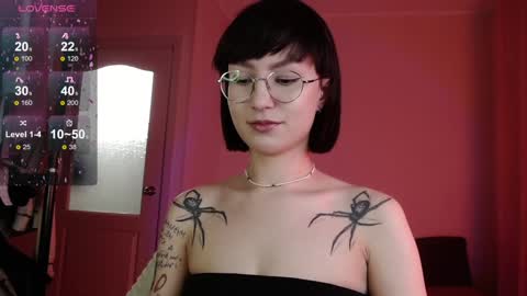 see u on Tuesday December 3 in 0200 UTC time turn on notifications so you dont miss me online show from 17, 1, 2025
