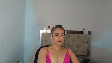 julieta__fox_ online show from 8, 2, 2025