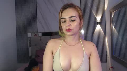 julieta__fox_ online show from 21, 10, 2025