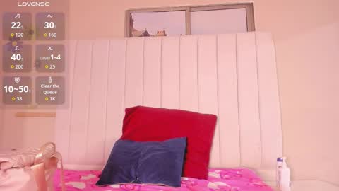 Julieta  IG juietaflower06 online show from 8, 1, 2026