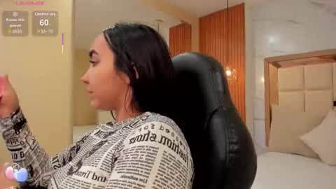 Snapshot of julieta_rose__ chatting on 11, 11, 2025 online show from 11, 11, 2025