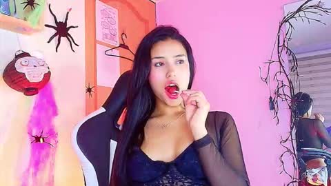 juli online show from 11, 10, 2025