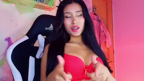 juli online show from 15, 10, 2025