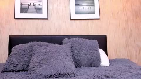 andara velez online show from 7, 3, 2025