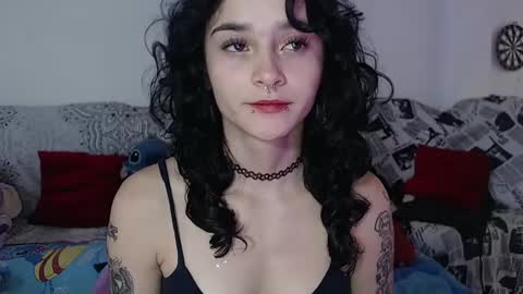 Julieta Jaguar online show from 15, 1, 2025